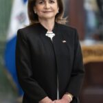 Presidente Abinader designa a la vicepresidenta, Raquel Peña como presidenta del Gabinete de Educación