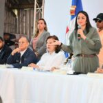 Faride Raful encabeza encuentro comunitario y anuncia jornada social en Santiago Oeste