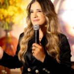 Nathalie Hazim estrena «Amor Bonito» en Santiago